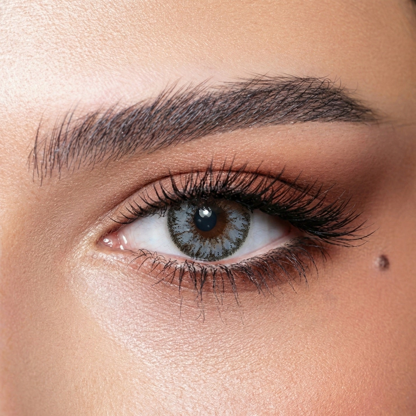 Bella Glow Radiant Grey