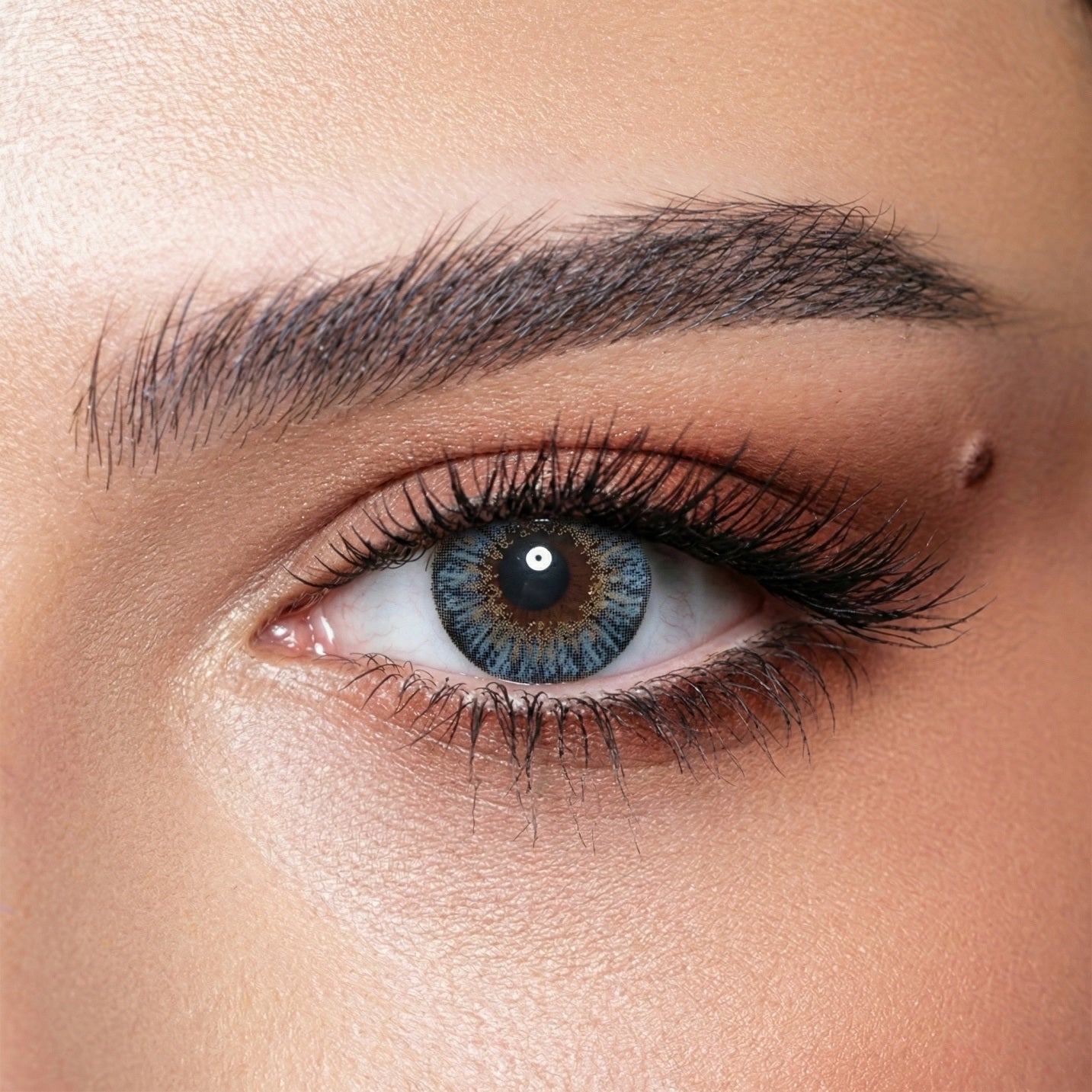 Bella Glow Vivid Blue